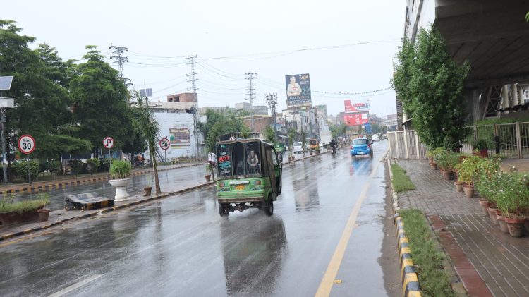 Weather update for Peshawar, Khyber Pakhtunkhwa; wet spell to continue