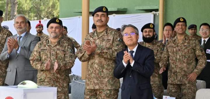 Pakistan’s Chief of Army Staff Attends Rollout Ceremony of HAIDER Tank at Heavy Industries Taxila