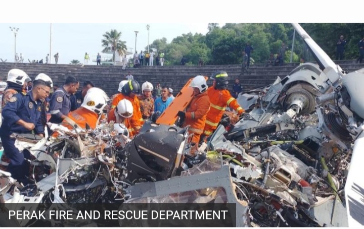 Two military helicopters collided during a training session in Malaysia and crashed.