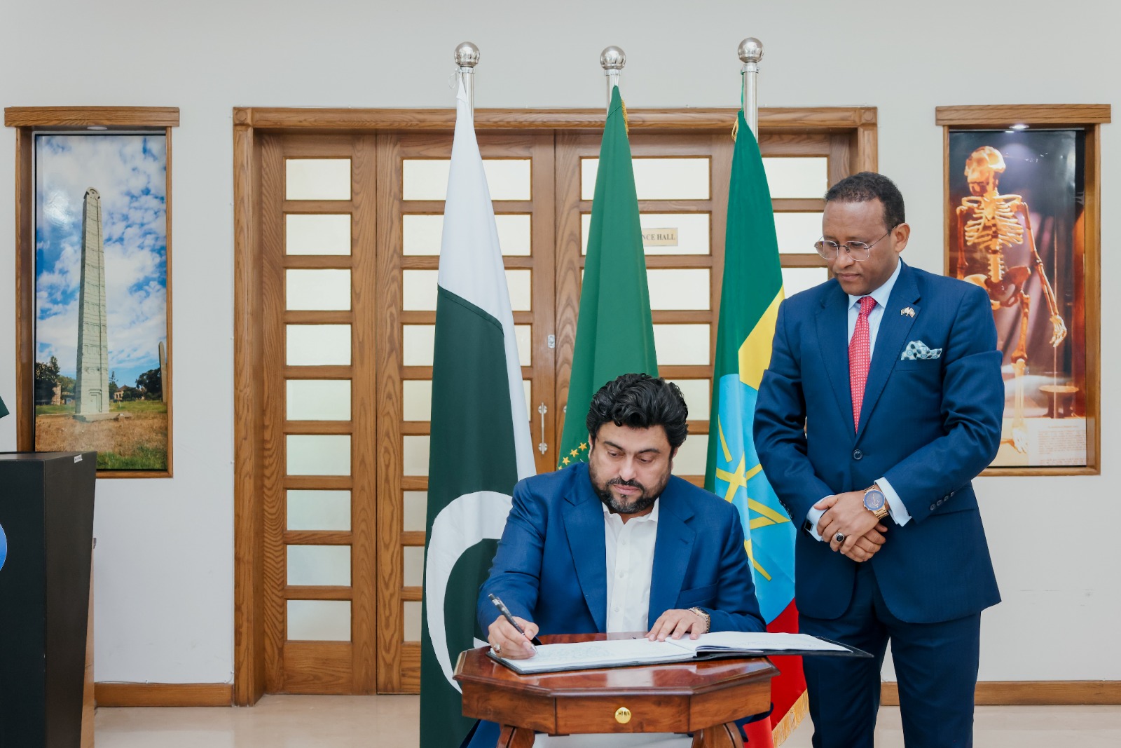 Sindh Governor Kamran Tesori Visits Ethiopian Embassy, Offers Condolences and Support