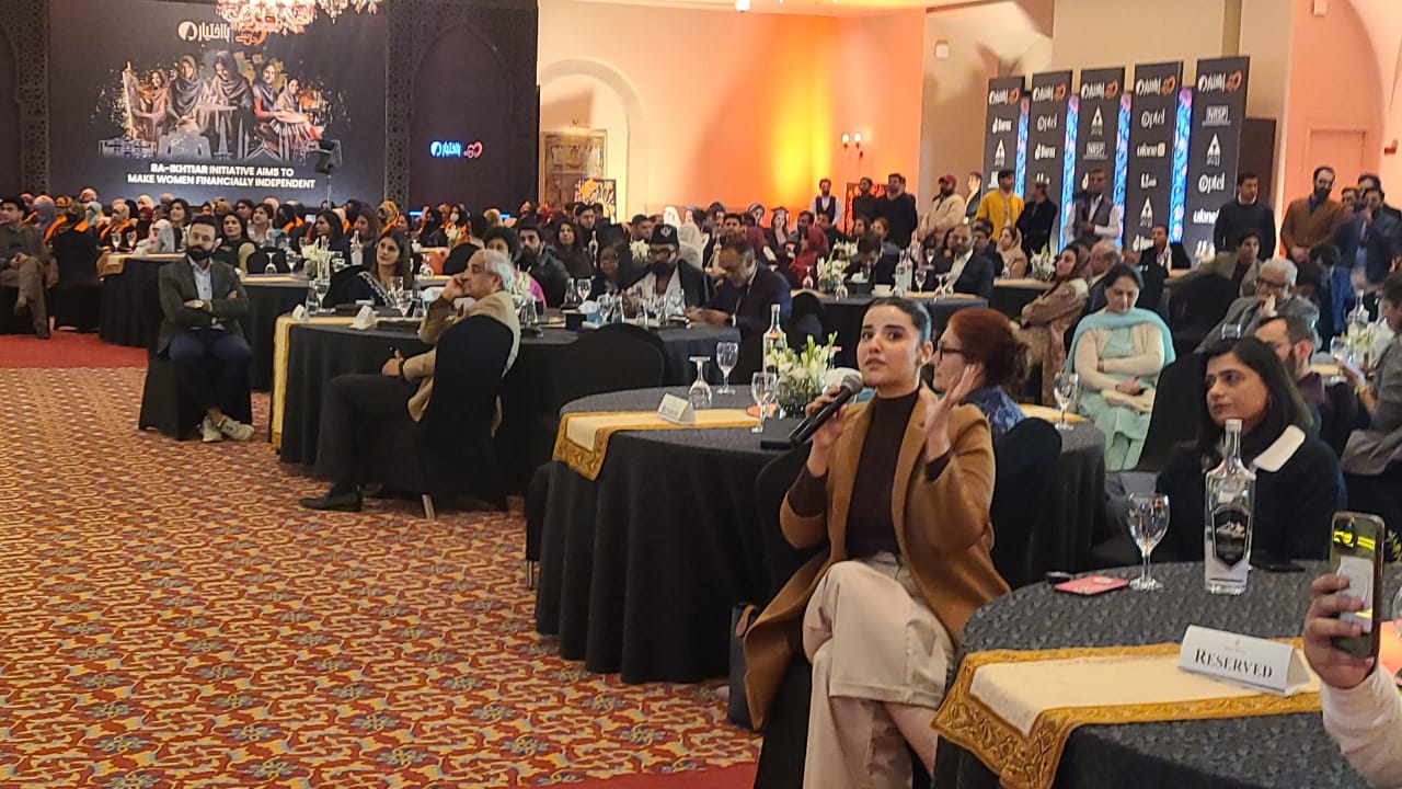 Hareem Farooq Advocates for Women’s Empowerment at Ba-Ikhtiar Event