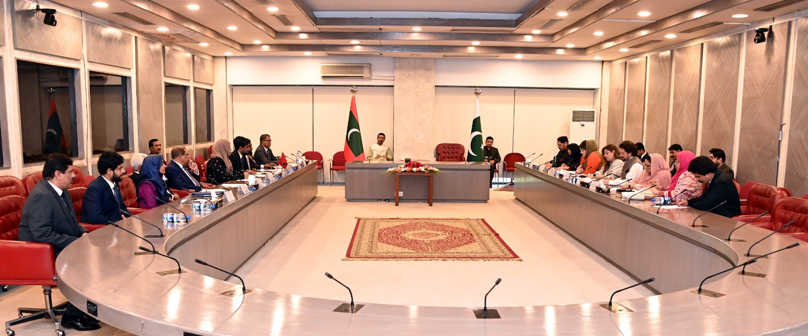 Meeting of the Executive Committee of the Pakistan–Maldives Parliamentary Friendship Group with the Parliamentary Delegation from Maldives