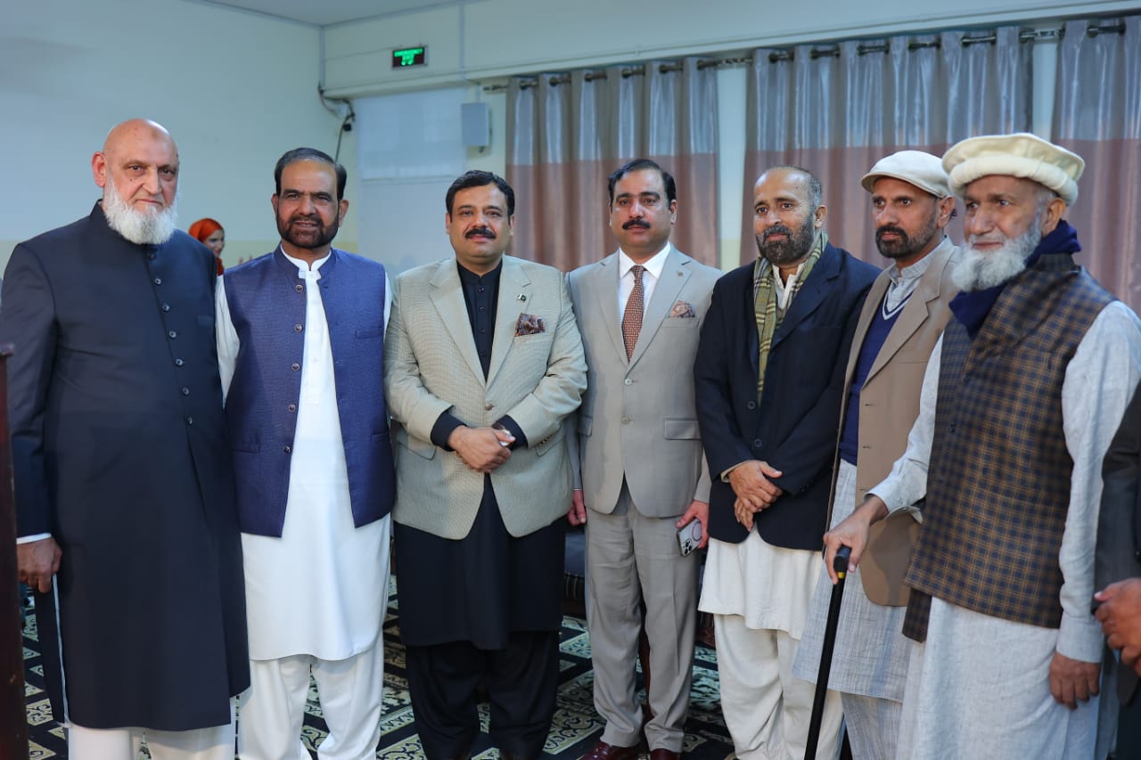 Radiant School Ceremony Honors Position Holders