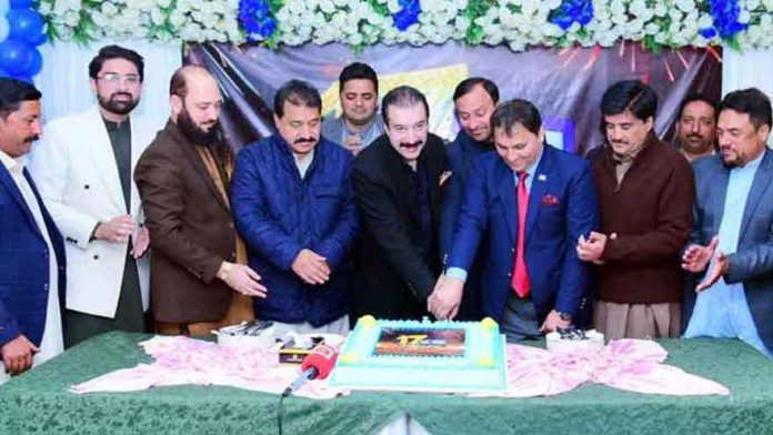 Addressing public problems stands atop new AJK administration’s priorities: AJK PM