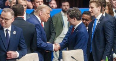 Romania Weighs Joining Trump’s ‘Board of Peace’ After Receiving Official Invitation